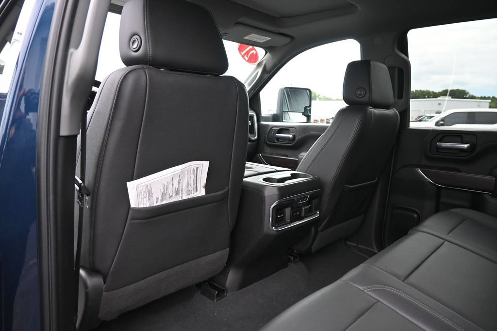 Used 2021 GMC Sierra 2500 SLT w/ SLT Premium Package AWD/4WD image 33