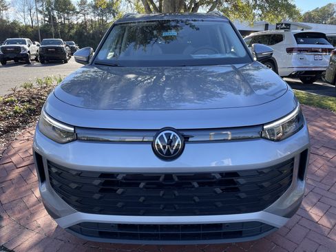 New 2026 Volkswagen Tiguan S FWD image 2