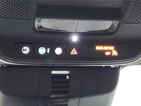 Used 2026 Chevrolet Traverse Z71 AWD/4WD image 35