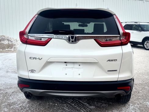 Used 2018 Honda CR-V Touring image 4