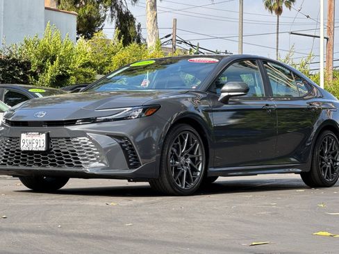 Certified 2025 Toyota Camry XSE FWD image 9