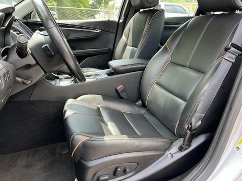 Used 2018 Chevrolet Impala Premier FWD image 28
