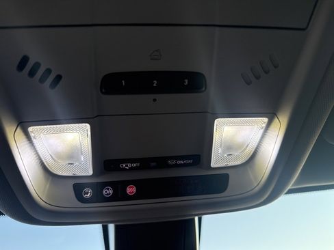 Certified 2021 Chevrolet Blazer LT image 24