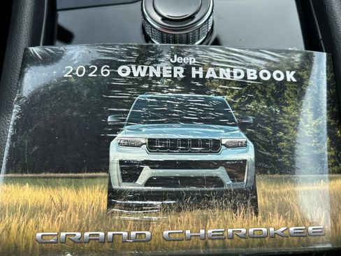 New 2026 Jeep Grand Cherokee Laredo X RWD image 19