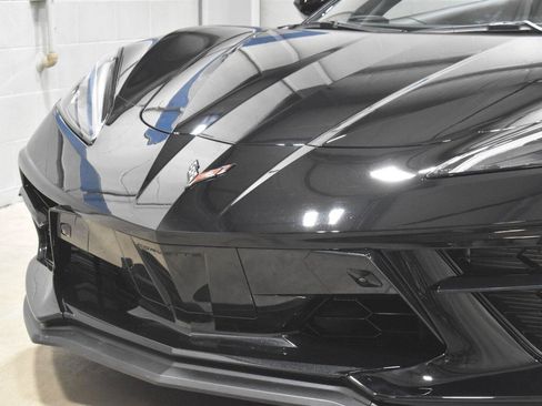 Used 2021 Chevrolet Corvette Stingray Premium Conv w/ Z51 Performance Package RWD image 26