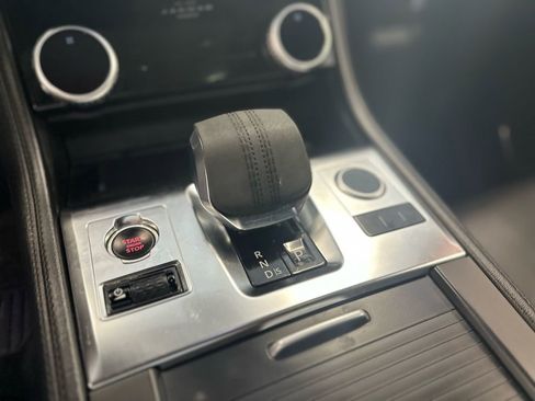 Used 2022 Jaguar F-PACE S image 29