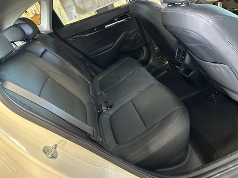 Used 2024 Kia Seltos SX AWD/4WD image 36
