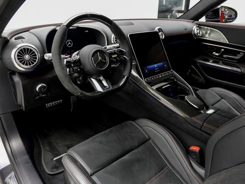 Used 2024 Mercedes-Benz SL 63 AMG 4MATIC image 11