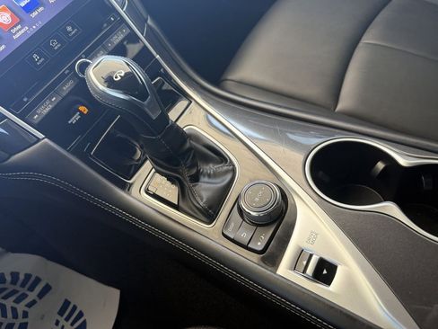 Used 2019 INFINITI Q50 Pure image 18