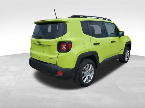 Used 2018 Jeep Renegade Sport w/ Power & Air Group AWD/4WD image 4