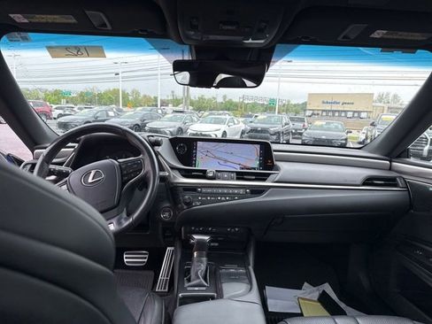 Used 2019 Lexus ES 350 F Sport w/ Accessory Package 2 FWD image 18