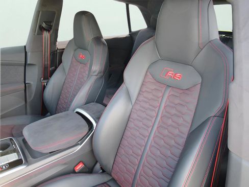 Used 2025 Audi RS Q8 performance image 13