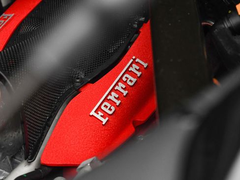 Used 2022 Ferrari SF90 Stradale AWD/4WD image 33