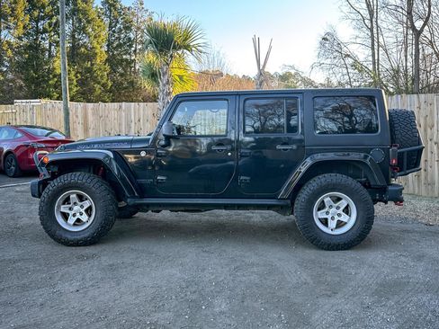 Used 2014 Jeep Wrangler Unlimited Rubicon image 5