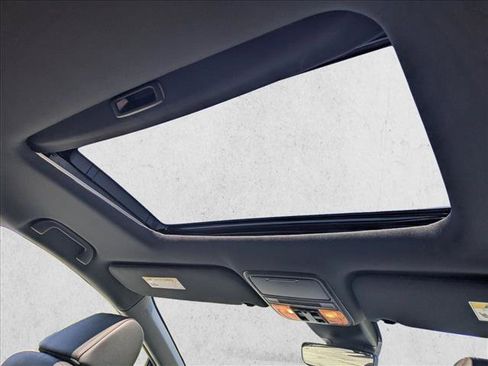 Certified 2026 Honda Odyssey Sport-L image 18