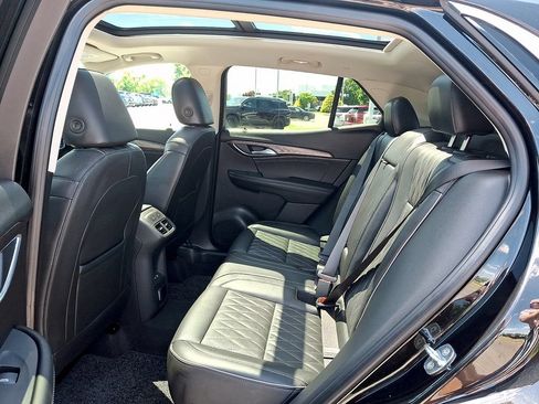Certified 2023 Buick Envision Avenir AWD/4WD image 10