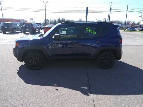 Used 2018 Jeep Renegade Sport w/ Power & Air Group image 24
