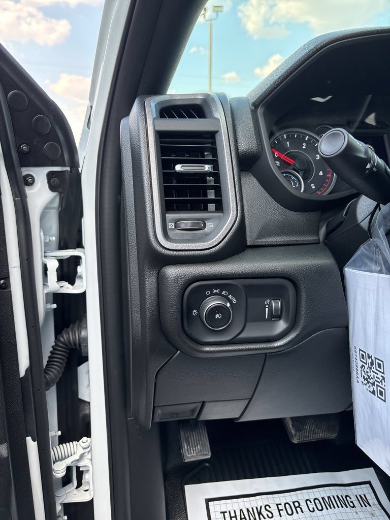 New 2026 RAM 3500 Tradesman w/ Chrome Appearance Group AWD/4WD image 10