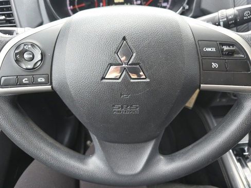 Used 2020 Mitsubishi Outlander Sport ES image 11