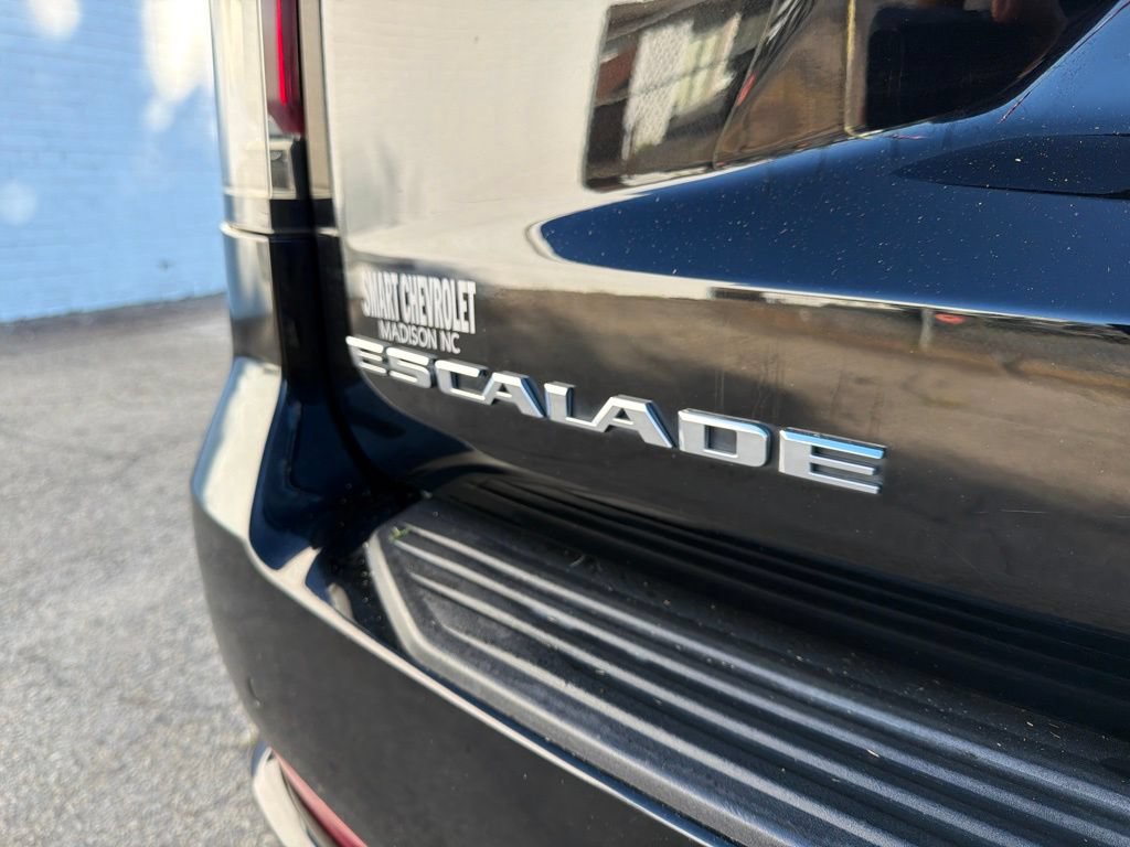 Used 2021 Cadillac Escalade Sport w/ Driver Assist Tech Package AWD/4WD image 16