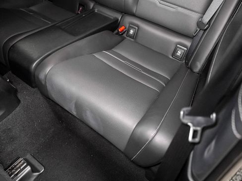 Used 2016 Lexus RC 350 image 38