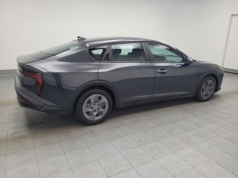Used 2025 Kia K4 LX image 10