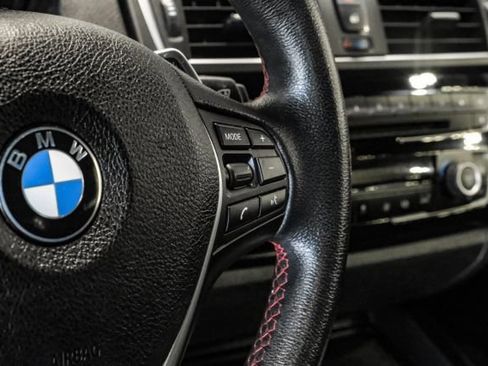Used 2017 BMW 230i xDrive Convertible AWD/4WD image 29