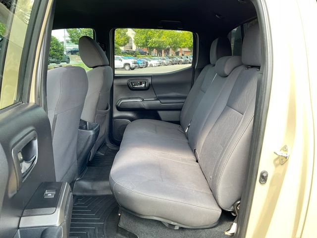 Used 2019 Toyota Tacoma TRD Off-Road AWD/4WD image 21