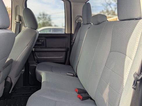 Used 2017 RAM 1500 Express w/ Express Value Package AWD/4WD image 18
