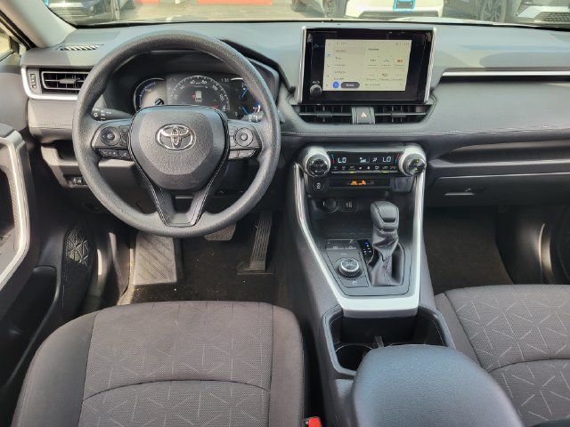 Certified 2025 Toyota RAV4 XLE AWD/4WD image 6