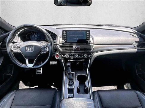 Used 2018 Honda Accord Sport image 16
