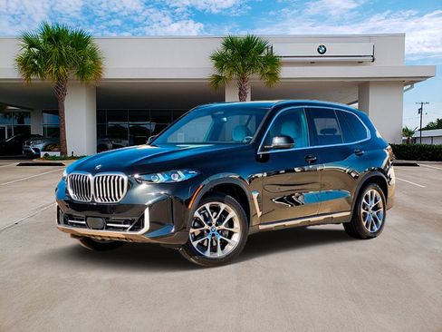 Certified 2025 BMW X5 sDrive40i w/ Premium Package image 1