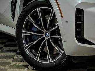 Used 2025 BMW X5 M60i AWD/4WD video 3