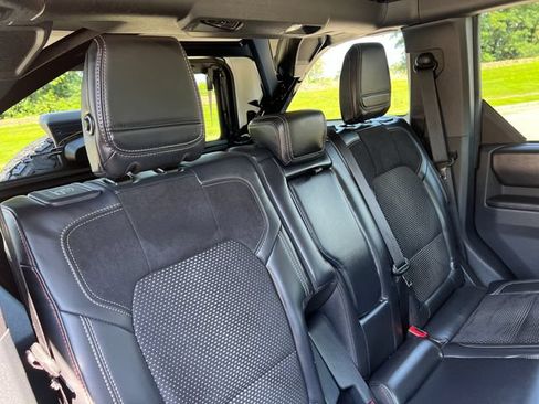 Used 2025 Ford Bronco Raptor AWD/4WD image 35