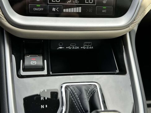 Certified 2025 Subaru Outback Premium image 22