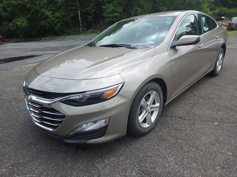 Used 2024 Chevrolet Malibu LT image 7