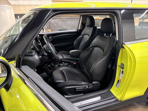 Used 2023 MINI Cooper S FWD image 27