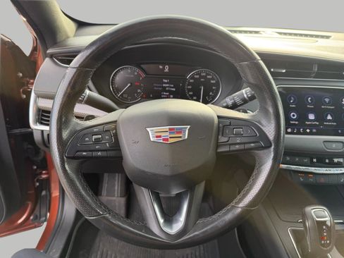 Used 2019 Cadillac XT4 Sport image 16