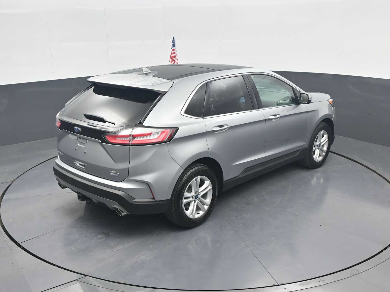 Used 2020 Ford Edge SEL w/ Convenience Package AWD/4WD image 35