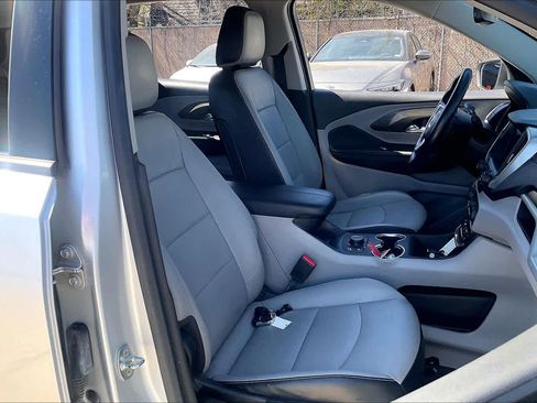 Used 2020 GMC Terrain SLT image 9