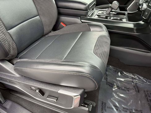 Certified 2023 Ford F150 Raptor w/ Raptor Carbon Fiber Package AWD/4WD image 28