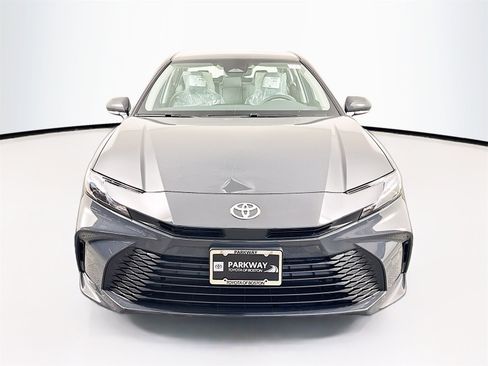 New 2026 Toyota Camry LE image 2