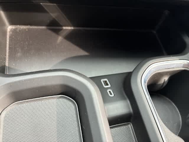 Used 2024 GMC Sierra 2500 Denali Ultimate AWD/4WD image 35