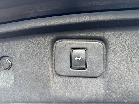 Used 2018 Nissan Murano Platinum image 29