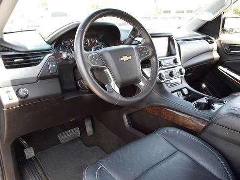 Used 2017 Chevrolet Tahoe LS RWD image 16