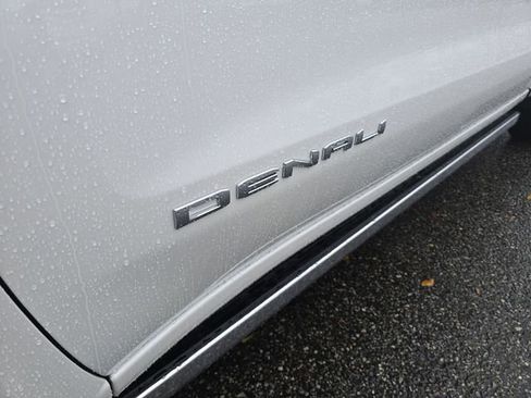 Certified 2025 GMC Sierra 1500 Denali image 39