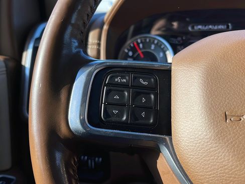 Used 2019 RAM 2500 Laramie image 10