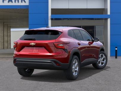 New 2026 Chevrolet Trax LS w/ LS Convenience Package