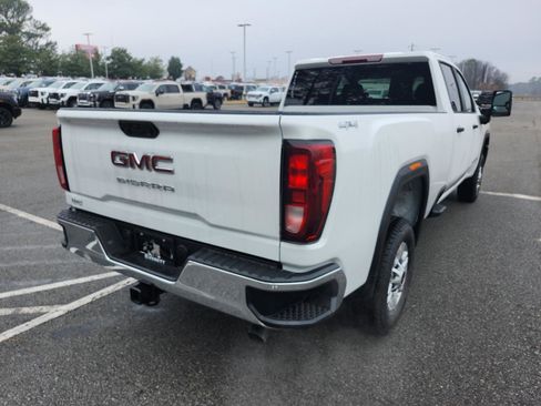 New 2026 GMC Sierra 2500 Pro image 3