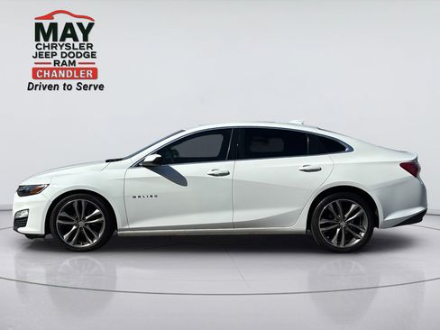 Used 2021 Chevrolet Malibu LT FWD image 4